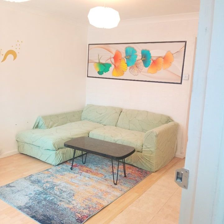 1 Bed Flat, London, NW9 - Photo 1