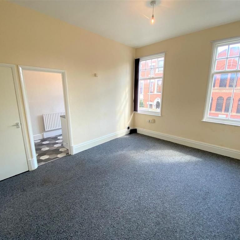 1 bedroom flat to rent - Photo 1