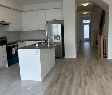 For Lease - 2609 Hibiscus Drive, Pickering, Ontario - Photo 3