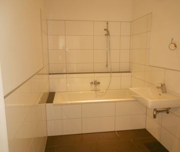 Modernes Wohnen - 2 Zimmer Wohnung mit Balkon in der Raimundstraße ... - Foto 4