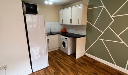 Jasmine Grove, Crystal Palace, London, SE20 - Photo 3