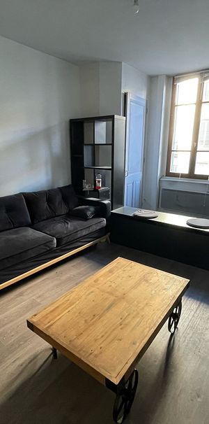 : Appartement 25 m² à Saint-Étienne - Photo 1