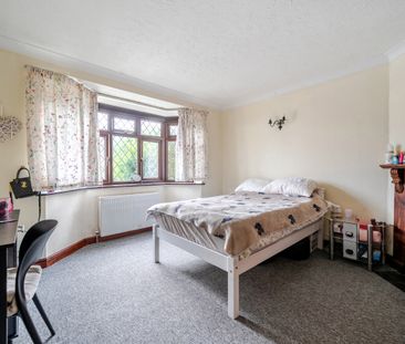 4 bedroom terraced house to rent - Photo 4