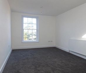 222 Dover Road, Walmer, CT14 7NB, Deal - Photo 1