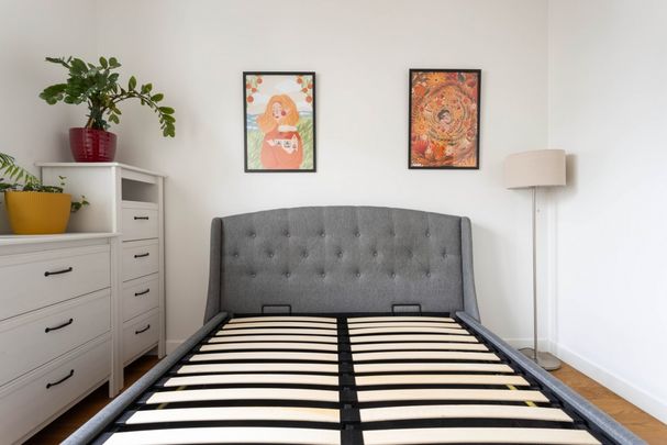 Ładny apartament, 2 balkony, garderoba, Metro - Photo 1