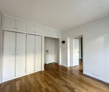 Apartment - Photo 2