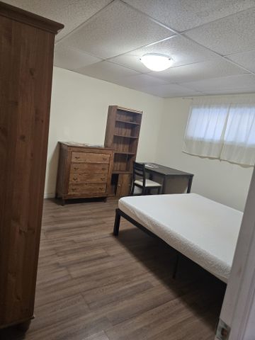 For Lease - 71 Montvale Drive Unit# Bsmt, Toronto, Ontario - Photo 2