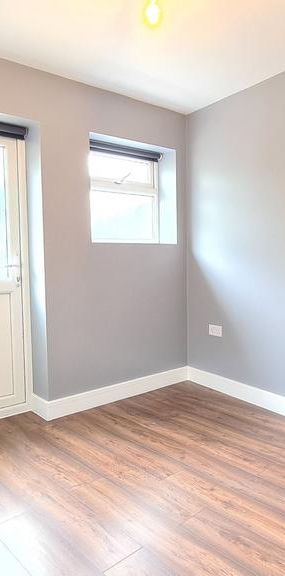 House share to rent - Photo 1