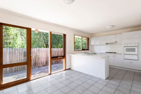 2/269 Tucker Road, Ormond VIC 3204 - Apartment For Rent | Domain - Photo 5