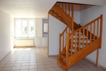 Location Appartement 4 pièces 74m² LIGNY EN BARROIS 55500 - Photo 5