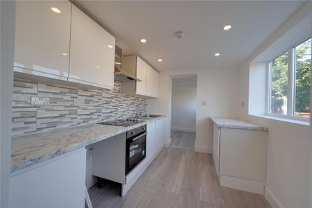 2 bedroom bungalow to rent - Photo 4