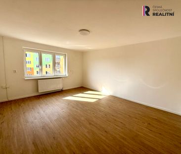 Pronájem bytu 2+1 65 m², Poštovní , Horní Slavkov - Photo 3