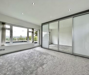 4 bedroom detached house to rent - Photo 4