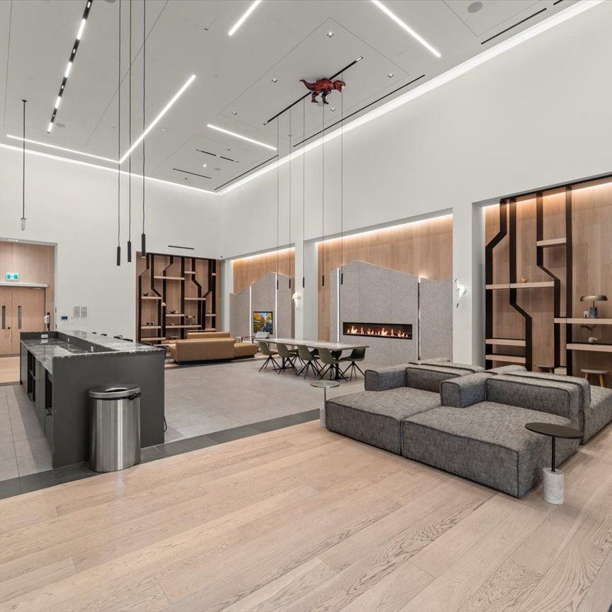 For Lease - 50 George Butchart Drive Unit# 611, Toronto, Ontario - Photo 1