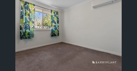 Quiet, Light-Filled Family Home in Prime Boronia Location ! - Photo 5