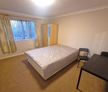 2 Bedroom Apartment To Let - Photo 6