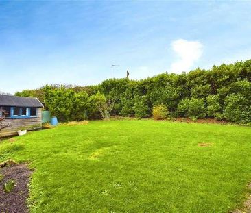 Worcester Close, Reading, Berkshire, RG30 - Photo 2