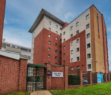 Room in a Shared Flat, West St, CV1 - Photo 2