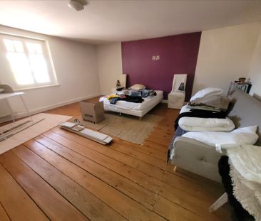 Location Maison 6 pièces 217m² - Photo 2