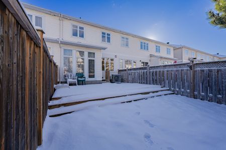 For Lease - 184 Deercroft Avenue, Barrhaven, Ontario - Photo 2