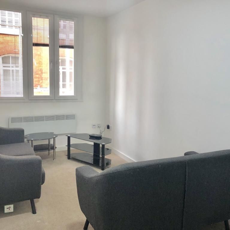 2 Bed Flat, Hounds Gate House, NG1 - Photo 1