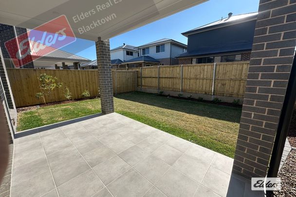 17 Acacia Rd - Photo 1