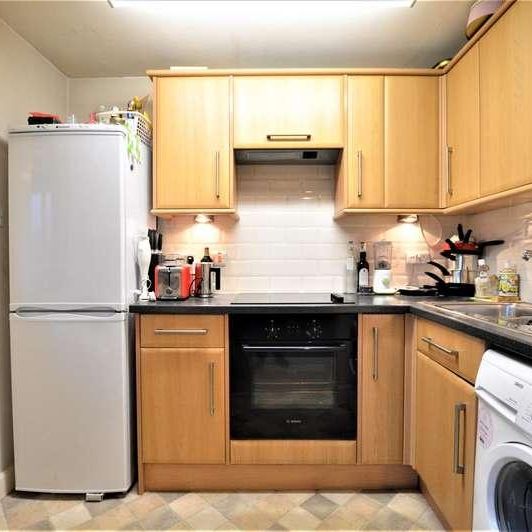 Emlyns Street, Stamford, PE9 - Photo 1