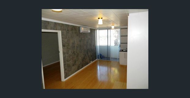 GREAT MAYLANDS LOCATION! - Photo 1