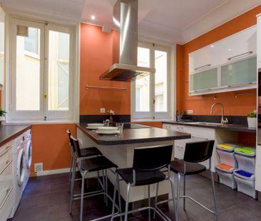 Comfortable double bedroom in Madrid - Photo 1