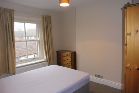 Blenheim Road, MINEHEAD - Photo 2