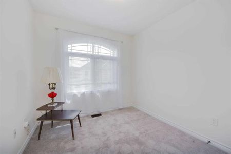 For Lease - 12 Deneb Street, Barrie, Ontario - Photo 5