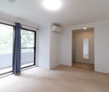 3/324 Marsden Road Carlingford - Photo 3