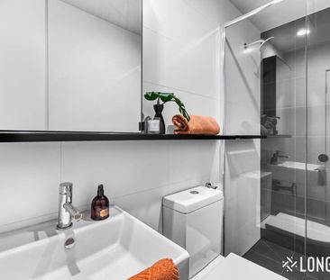 Modern One Bedroom Apartment in St Kilda - Photo 5
