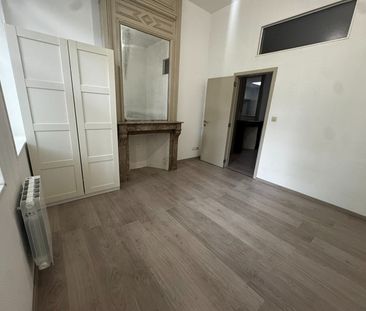 Location Appartement 2 pièces 44m² LILLE 59000 - Photo 2