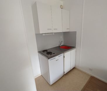 Location Appartement 1 pièce 21m² - Photo 3