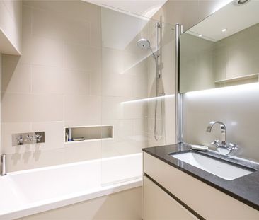 Sloane Court East, London, SW3 flat to rent - Photo 3