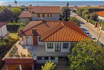 via solferino, 5, Forte dei Marmi, Tuscany 55042