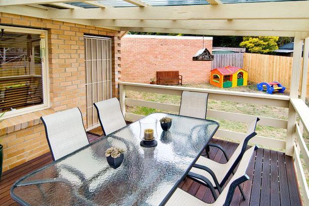 29 Toogoods Rise, Box Hill North. - Photo 1