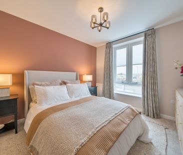 2 Bedroom , Chester - Photo 4