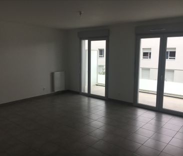 Location Appartement 3 pièces 67m² - Photo 1
