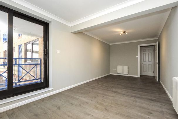 1 bedroom flat to rent - Photo 1