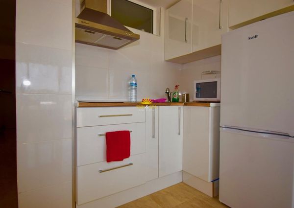 1-BEDROOM APARTMENT IN GUARDAMAR DEL SEGURA