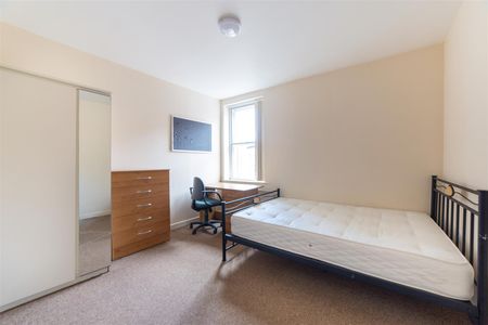 4 bed apartment to rent in Fenkle Street, Newcastle Upon Tyne, NE1 - Photo 3