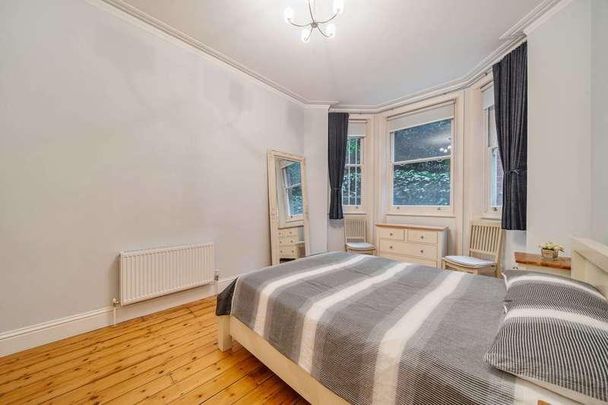 Earls Court, Earls Court, SW5 - Photo 1