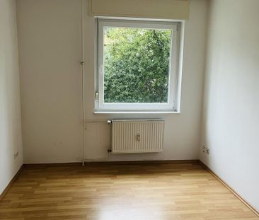 Geräumige 3-Zimmer-Wohnung in zentraler Lage! - Photo 3