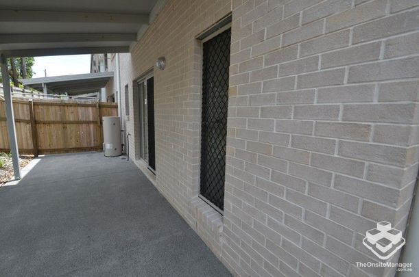 VERY NEW 3 BED TOWNHOUSE FOR RENT - Photo 1