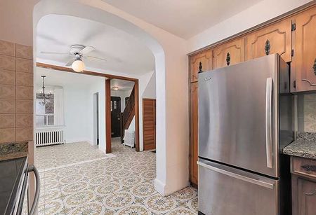 For Lease - 103 Keele Street, Toronto, Ontario - Photo 2