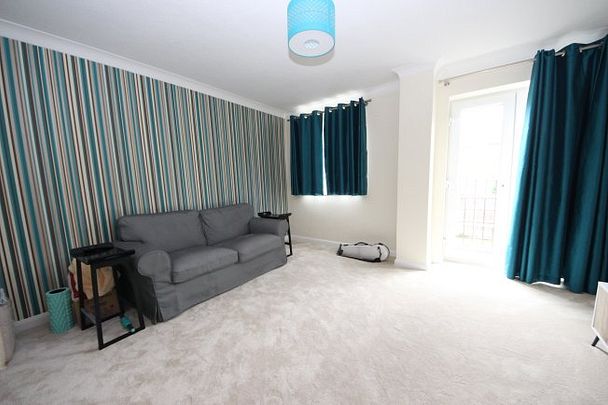 Langley Park Road - Sutton - Photo 1