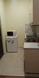 Studio/Γκαρσονιέρα για ενοικίαση Κέντρο (Χαριλάου) - Photo 3