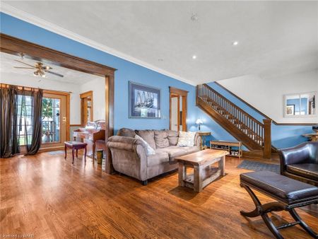 For Lease - 6370 High Street, Niagara Falls, Ontario - Photo 5